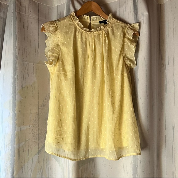 A Love Story Yellow Sleeveless Ruffle Blouse - Picture 1 of 12
